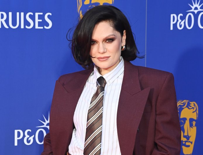 Jessie J Cancels U.S. Tour to Undergo Breast Cancer Surgery: 'Frustrated'