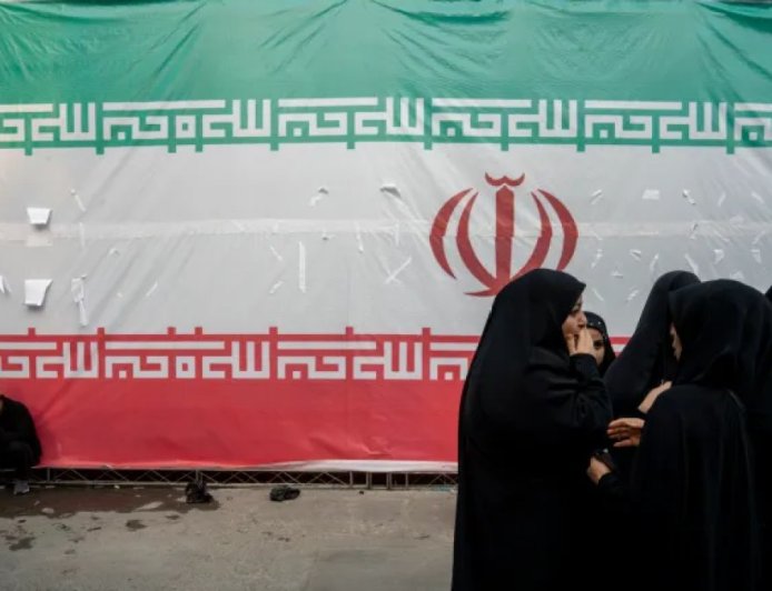 法国、德国和英国是否即将“恢复”对伊朗的制裁？