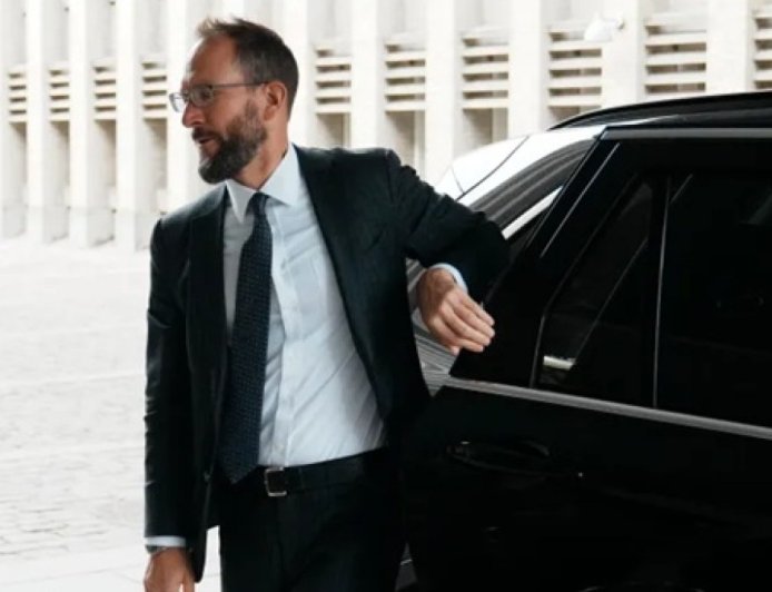 特朗普是否正尝试策划让格陵兰岛脱离丹麦？