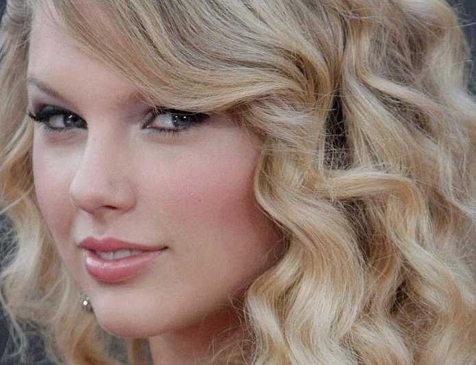 Taylor Swift’s High School Ex Has Hilarious Reaction To Her Engagement