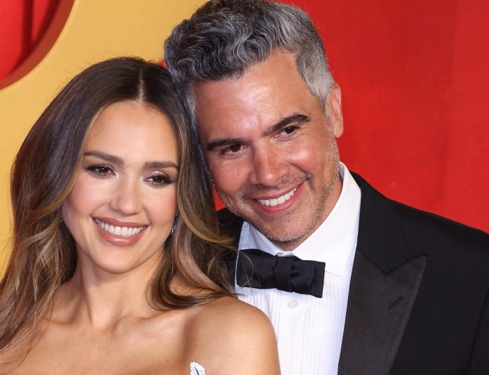 Jessica Alba And Cash Warren Reportedly 'Cool With Each Other' Dating Younger Partners Amid Divorce