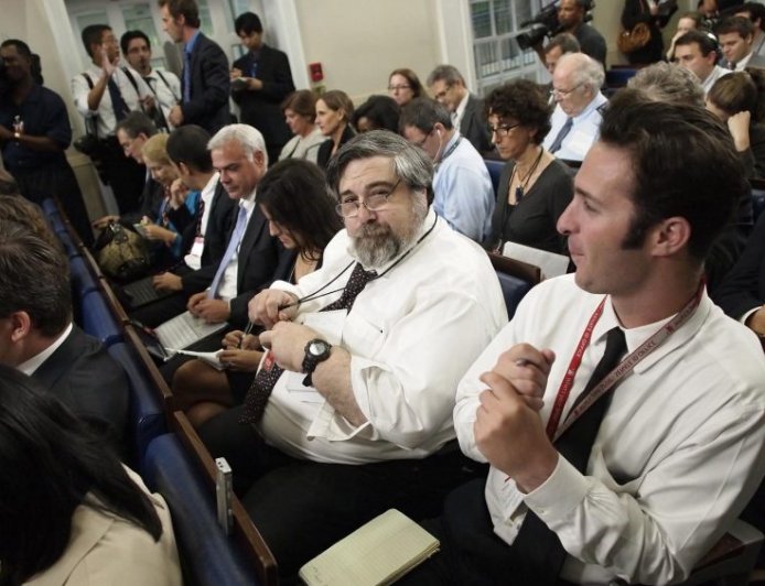 Mark Knoller, Longtime CBS News White House Correspondent, Dies at 73