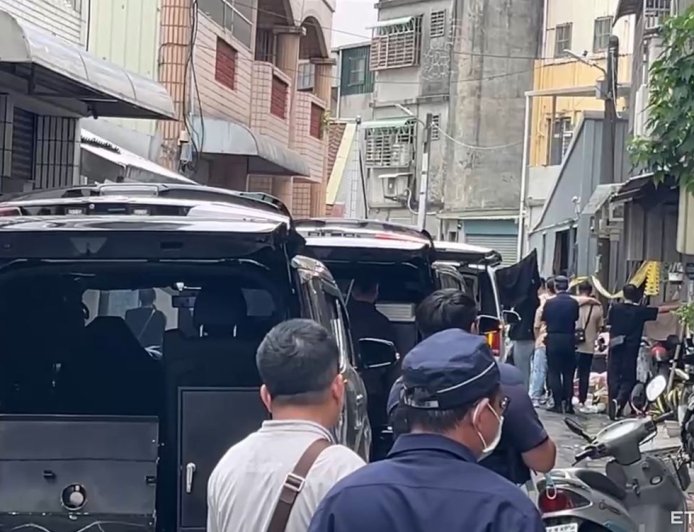 快訊／中壢惡火奪5命！35歲女與4童嚴重碳化　遺體將移往殯儀館