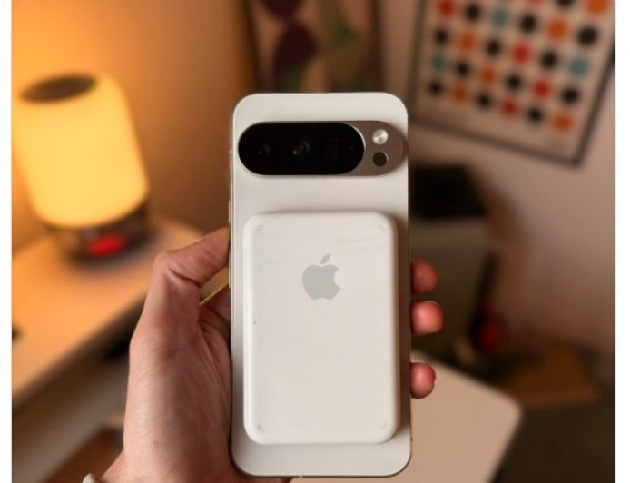 万万没想到：苹果已停售的 MagSafe 外接电池可直接用于谷歌 Pixel 10 Pro