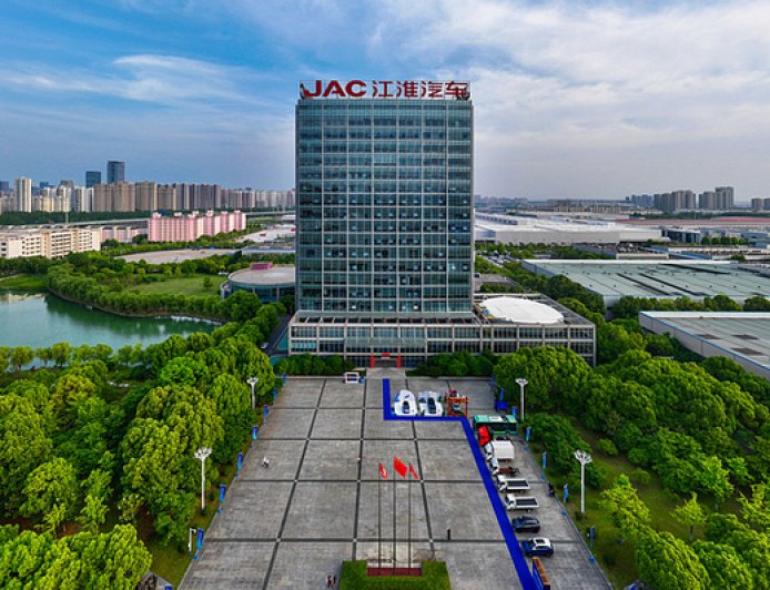 江淮汽车称被捏造散布3000余条虚假信息，合肥警方凌晨通报立案调查