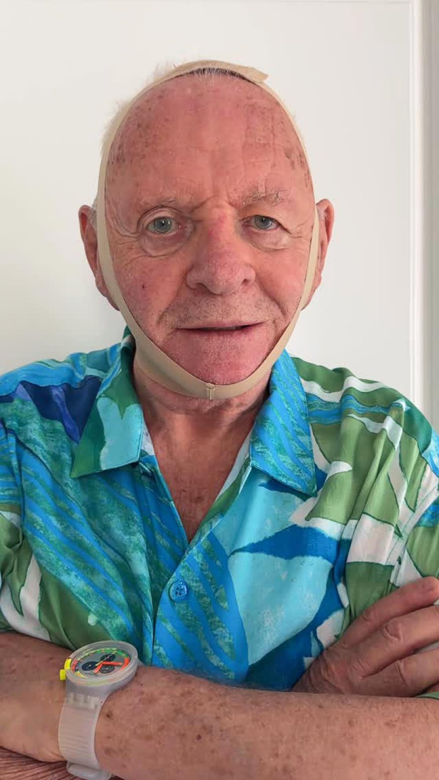 Anthony Hopkins Wears Skims Face Wrap, Kim Kardashian Has the Best Reaction