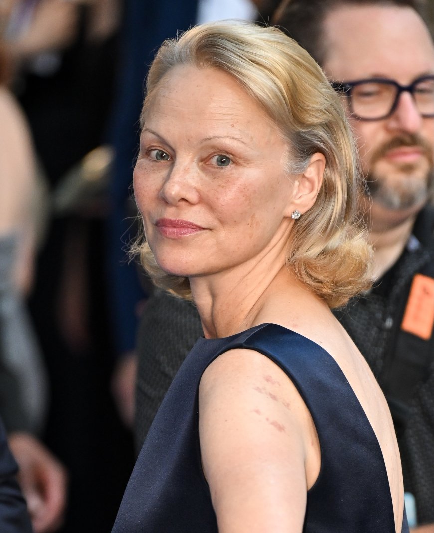Why Doesn't Pamela Anderson Wear Makeup? What She's Said About Natural Look