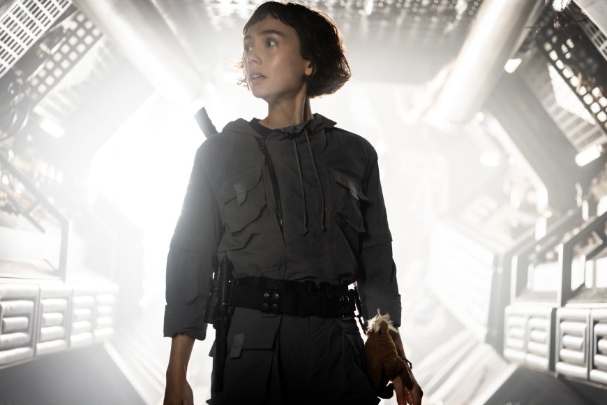 ‘Alien: Earth’ Is a Terrifying Prequel With a Surprising Set of Interests: TV Review