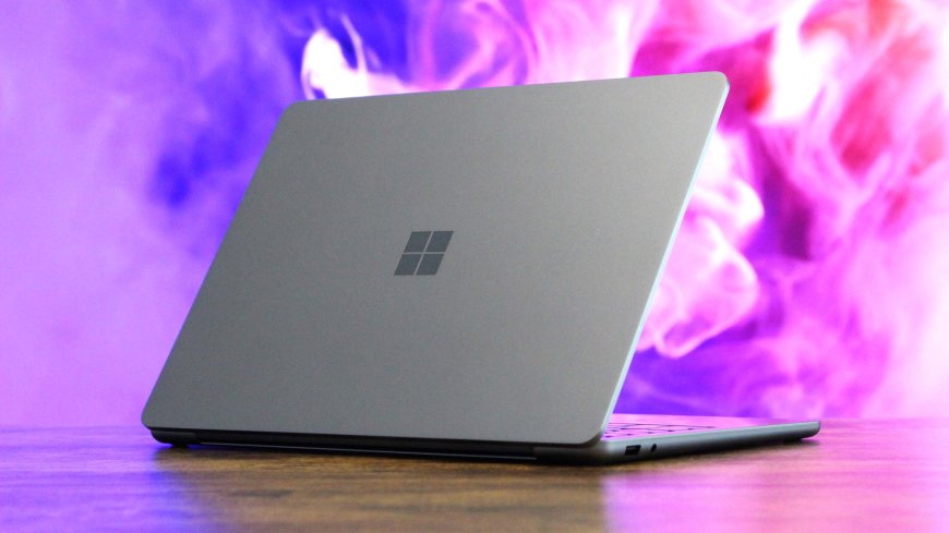 微软旗舰 Win11 笔记本 Surface Laptop 8 曝光：10 月发布、骁龙 X2 芯片