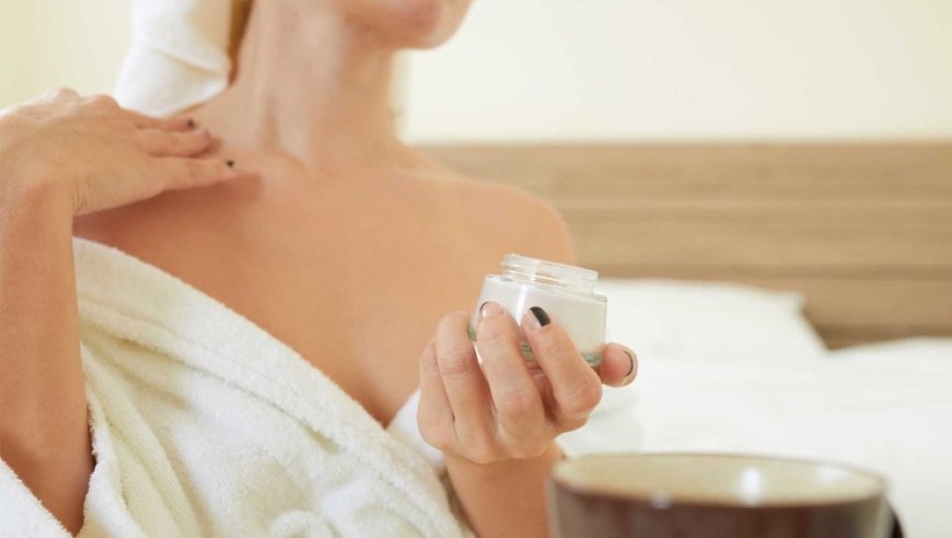 Sagging Skin? Shoppers 60+ Say This Neck Firming Cream ‘Greatly Delayed the Aging Process’