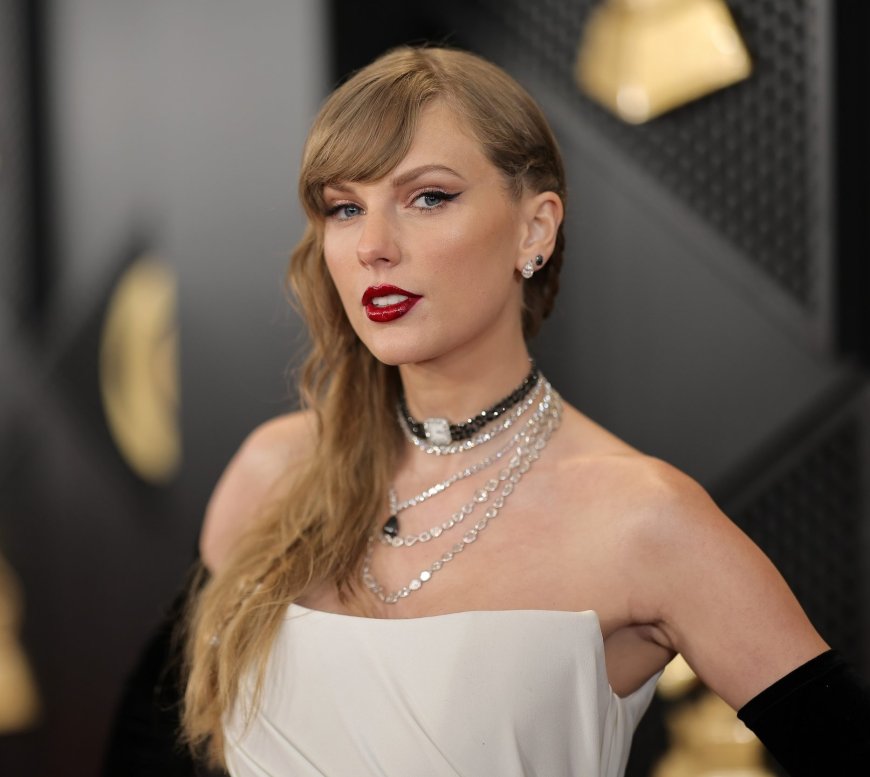 Swifties Find Taylor Swift Connection in Travis Kelce's Press Conference
