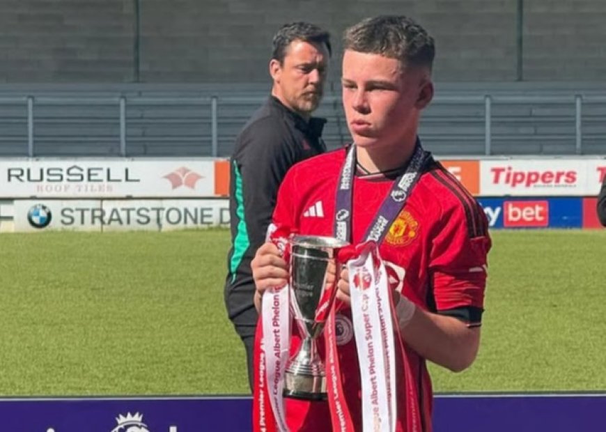 Wayne Rooney&#8217;s son bumped up three age groups with surprise Man United call-up
