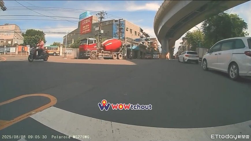 男買水果拜拜被水泥車輾斃...恐怖畫面曝　2兒父親節痛哭認屍
