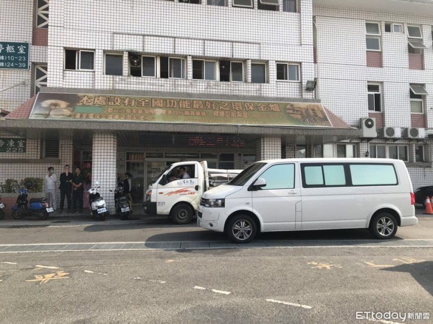 罕見！兄妹爭亡父火化還是土葬　法官裁定「遺體假處分」