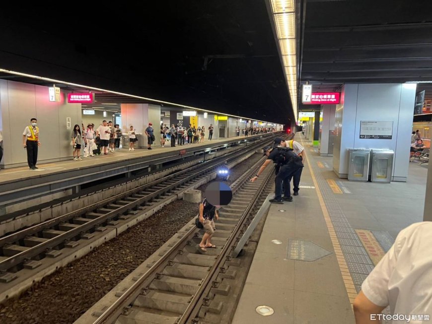 驚險瞬間！高雄車站酒醉男跌落軌道獲救　送交通部裁罰