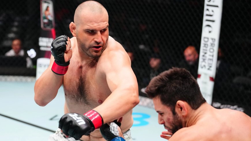 Brutally cut UFC heavyweight signs for rival promotion and gets instant title shot against double champion