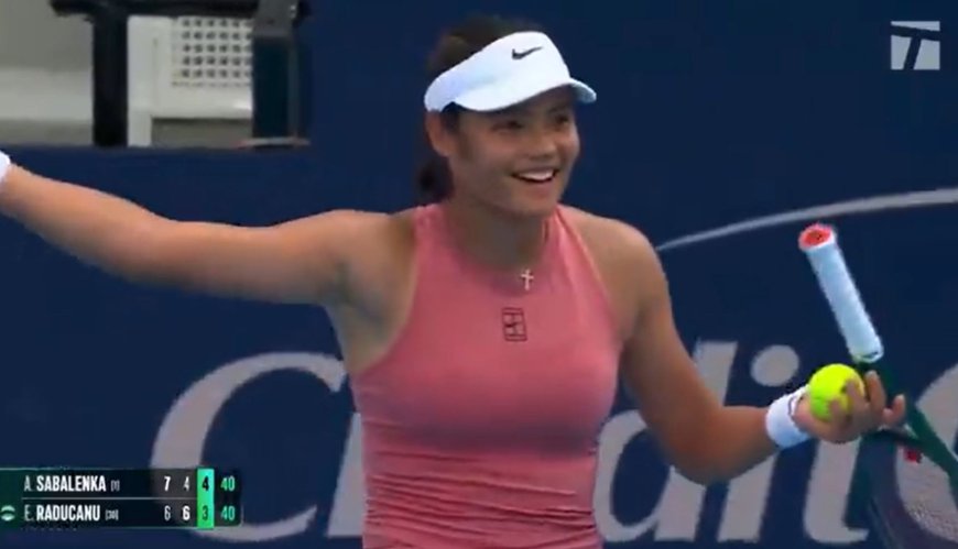 ‘It’s ridiculous’ – Crowd agrees with Emma Raducanu following umpire’s exasperated response to unusual issue