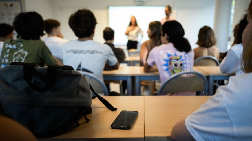 Illinois changes benchmarks that proved proficiency in math, English on standardized tests