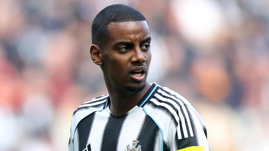 Premier League boycott XI features ex-Arsenal and Chelsea stars after Alexander Isak behaviour branded &#8216;disgusting&#8217;