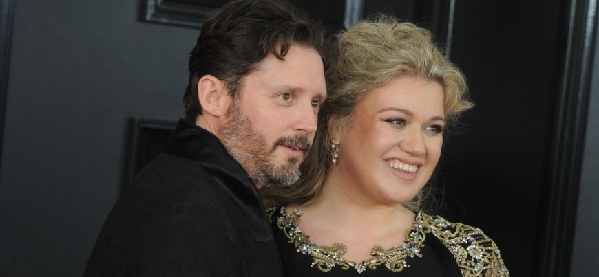 Kelly Clarkson's Ex-Assistant Allegedly Had Affair With Brandon Blackstock That Ended Her Own Marriage
