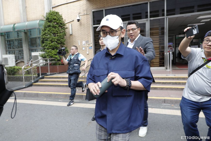 黃子佼涉持兒少性影像　累計與30被害人成立調解