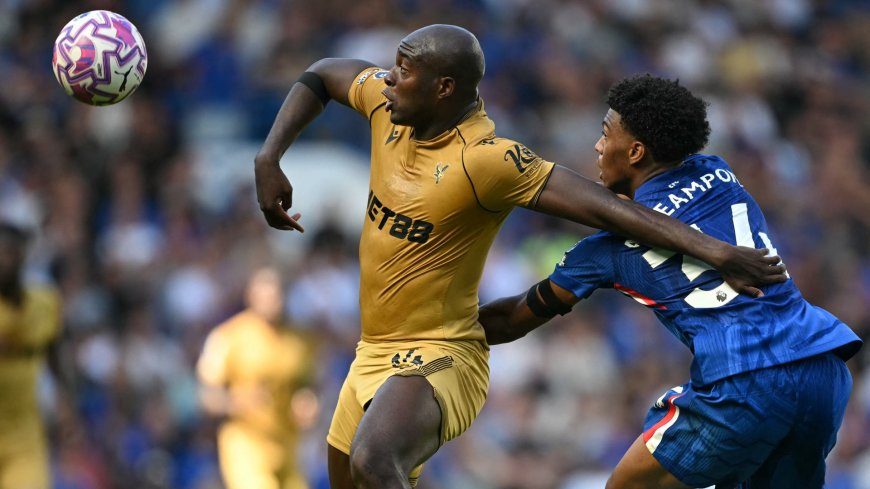 &#8216;He went apoplectic&#8217; &#8211; Jean-Philippe Mateta branded &#8216;very lucky&#8217; to avoid red card against Chelsea