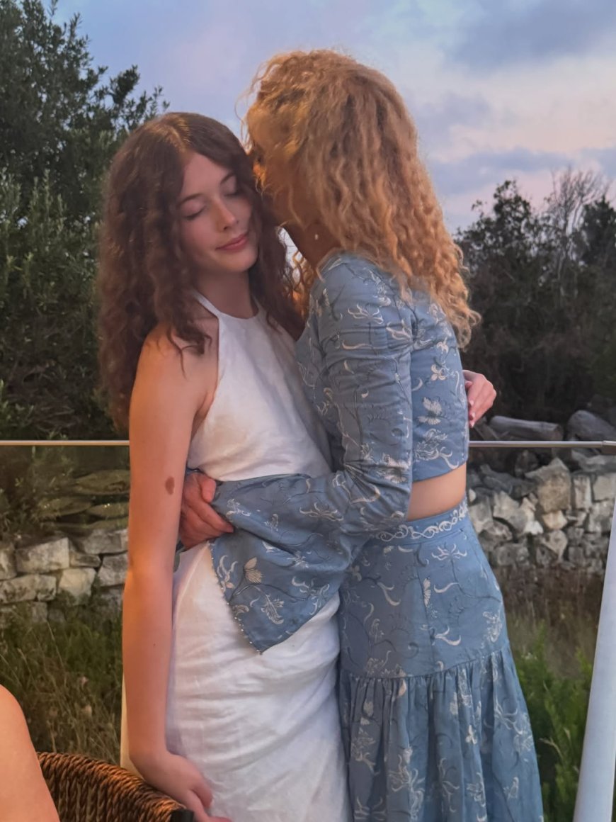 Nicole Kidman Shares Rare Summer Photos With Daughters Sunday and Faith