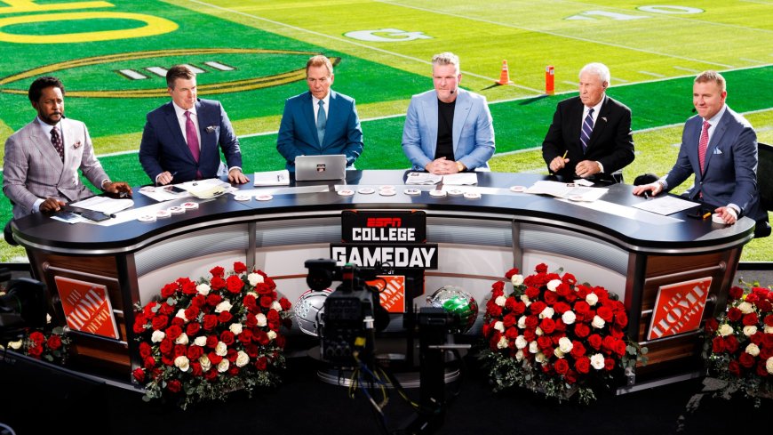 ESPN announce major broadcasting shakeup with new NFL analyst and former QB joining college football coverage