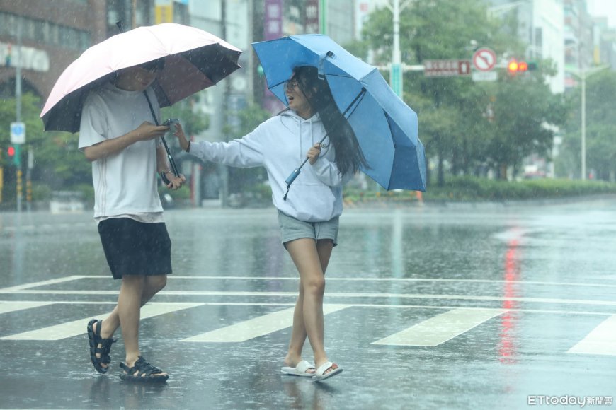 「劍魚」變強明天升級中颱　午後雷雨一路下到周六