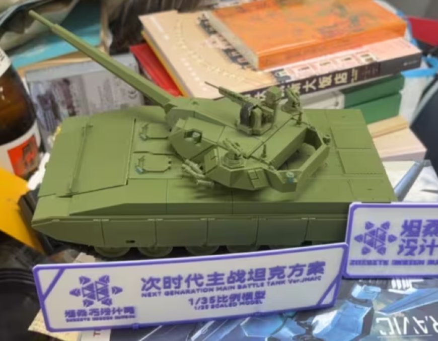 一周军评：阅兵上缺席的“老面孔”和意外的“新面孔”