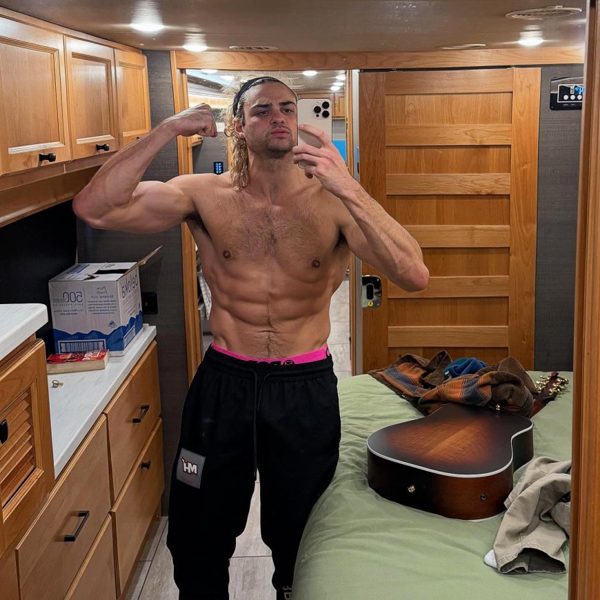 Noah Centineo Looks 'Jacked' With Six-Pack Abs for 'Street Fighter' Role
