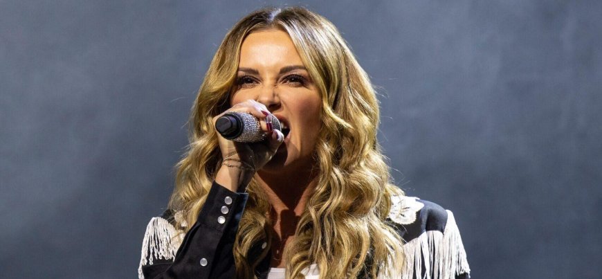Carly Pearce's Mental Health Confession Inspires Fans To Talk About OCD