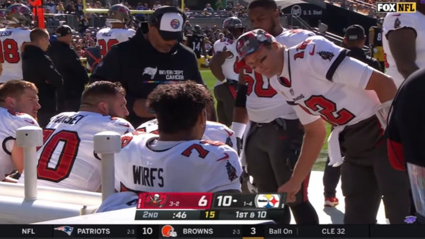 Tom Brady lost his head in sideline meltdown awkwardly caused by new Raiders quarterback