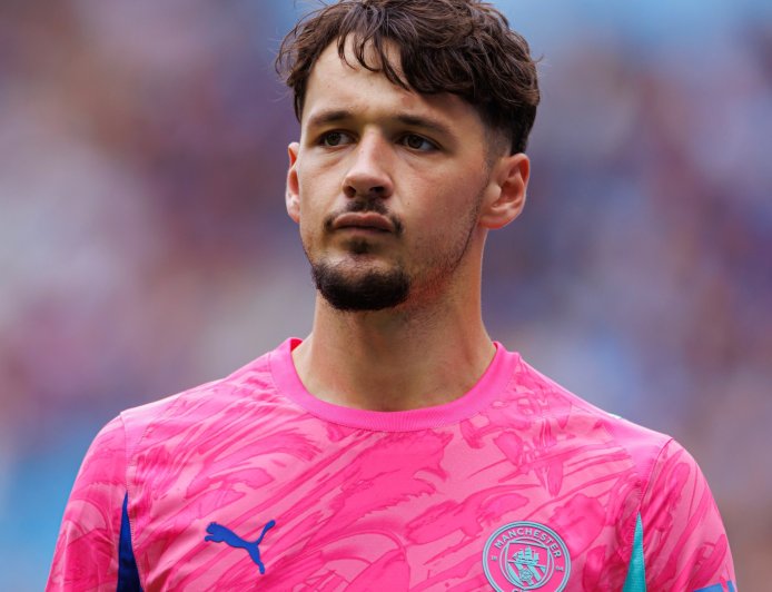 James Trafford given priceless advice as Man City close in on Champions League winning goalkeeper