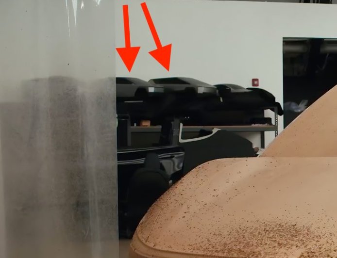 特斯拉 Cyber SUV 首次预告，马斯克称公司未来约 80% 价值将源于 Optimus 擎天柱机器人