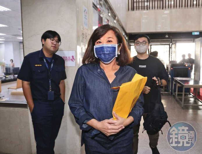 USB「小沈1500」 柯文哲不完全承認也不完全否認