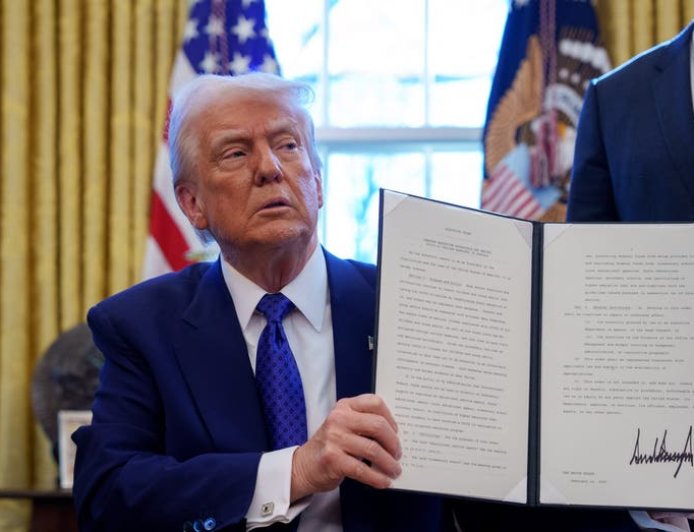 Appeals court blocks Trump from firing FTC commissioner in case testing president's removal powers