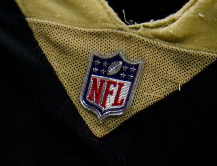 What is the gold shield on Saquon Barkley&#8217;s jersey? Philadelphia Eagles superstar honored in new season