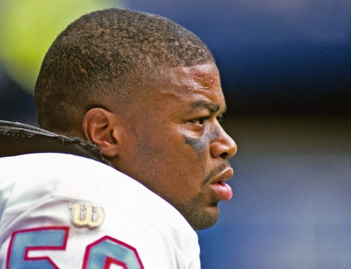 Former NFL player Micheal Barrow arrested after chaotic family altercation at Florida airport
