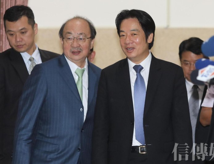 賴清德官邸夜宴綠委　口徑一致稱氣氛愉快　柯建銘獨留1小時講「悄悄話」？