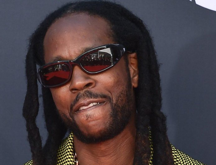 2 Chainz Promises Raw Confessions In New Memoir 'The Voice In Your Head Is God'