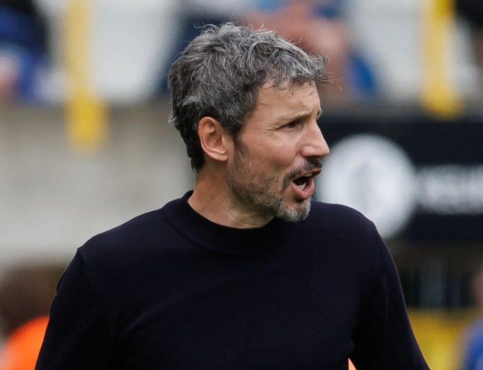 Mark van Bommel reveals shock talks over British managerial job this summer