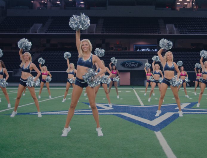 Dallas Cowboys Cheerleaders' Victoria Is Still Trying to Make the Rockettes
