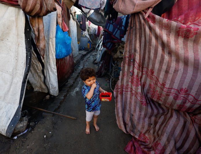 “恐惧之城”：以色列加强加沙城攻势 巴勒斯坦人陷入绝境