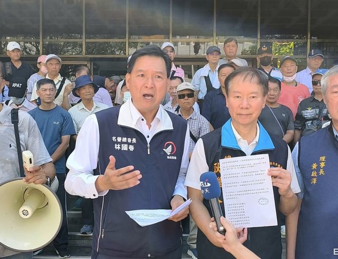總統公布退休金新制政院卻卡關　退警團體告發卓榮泰剋扣+瀆職