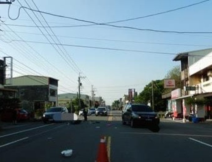 彰化奪命車禍！「1.2秒鬼切」無法閃　貨車駕駛撞死騎士判無罪