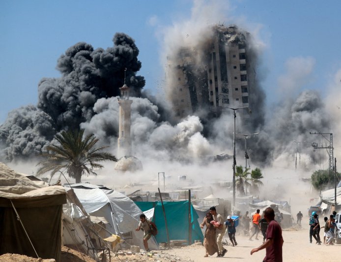 埃及、卡塔尔谴责内塔尼亚胡关于驱逐加沙巴勒斯坦人的言论