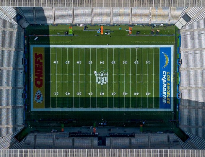 Chargers fans upset with Chiefs logo appearing in end zone during designated home game in Brazil