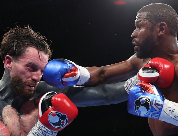 Floyd Mayweather’s precision shocked me – I thought it was an exhibition, then he cracked me in the eye