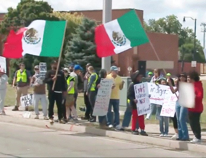 Chicago mayor calls Trump's federalization threats 'beneath the honor of our nation,' protests planned